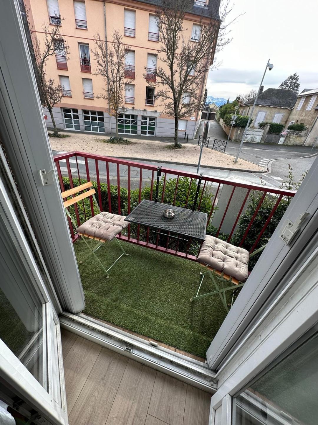 "Escale A La Maison Des Pyrenees" ! T2 45 M2 Appartement Tarbes Buitenkant foto